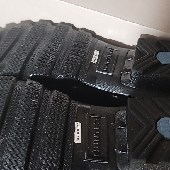 Hunter Original Tall Black Gloss Rainboots - Picture 6 of 6